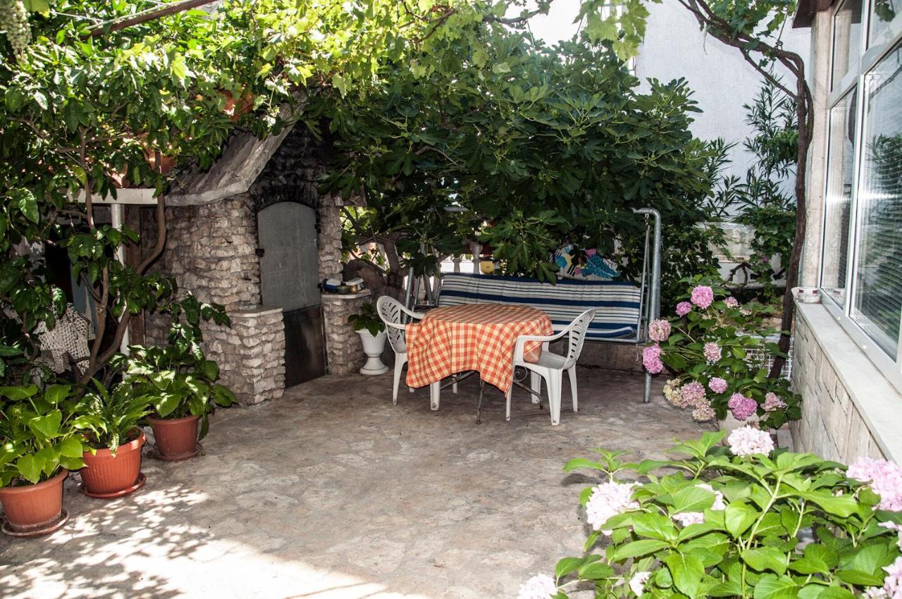 Apartment Duro Trogir Buitenkant foto